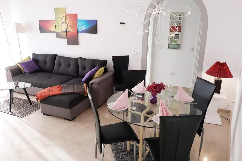 Beautiful Apartment In Duquesa Suites And Gardens Castillo de Sabinillas Kültér fotó
